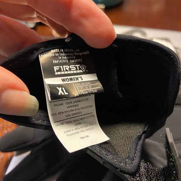 First Tactical Brand Hard Knuckle Leather Gloves. Size L and XL - Picture 9 of 16